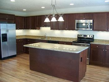 Granite Countertop Kitchen at Indian Creek Apartments, Cincinnati, OH, 45236